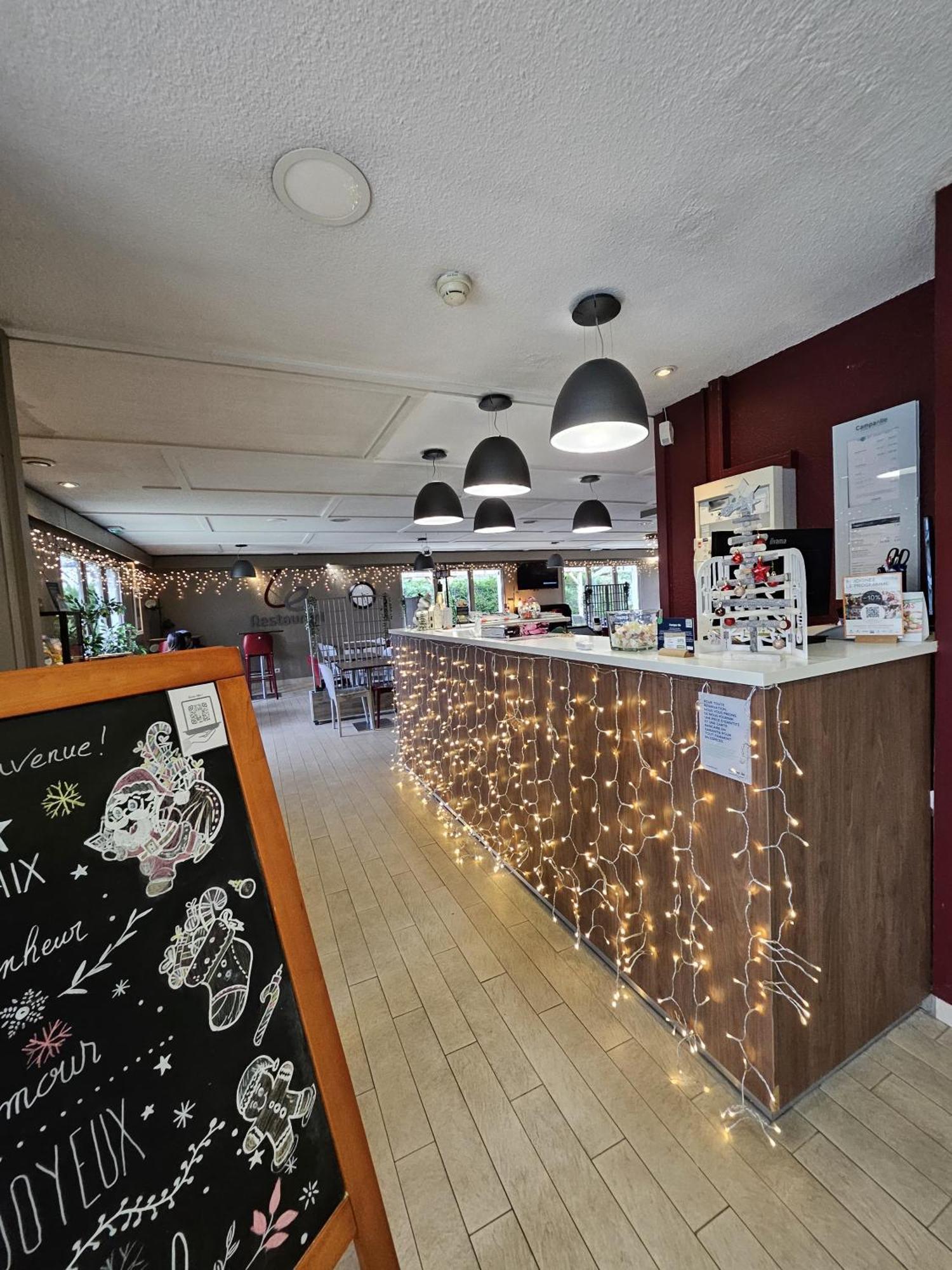 Campanile Orleans Ouest ~ La Chapelle-st-mesmin Hotel La Chapelle-Saint-Mesmin