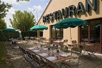 Campanile Orleans Ouest ~ La Chapelle-st-mesmin 3*